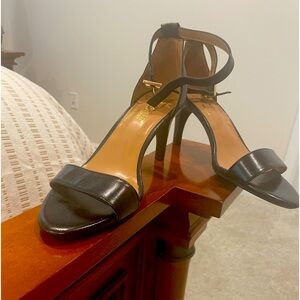 Aerosols Heelrest Anke Strap Heels